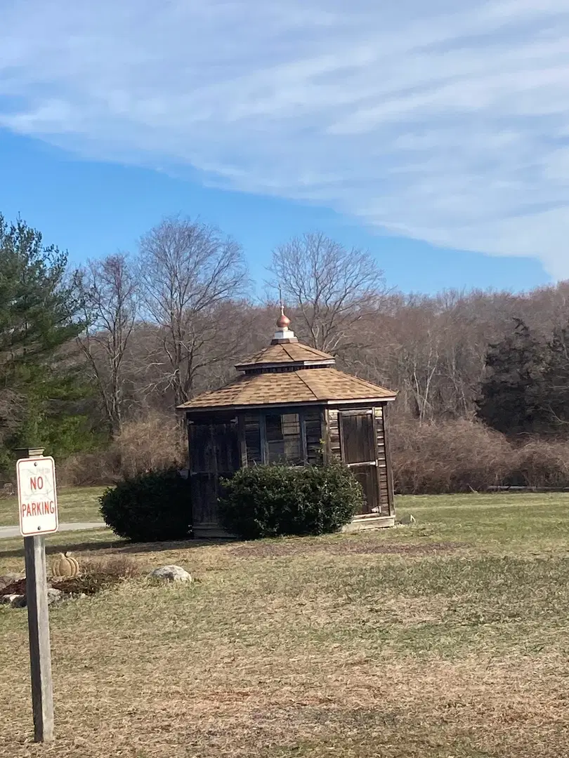 Holy New Martyrs & Confessors Russian Orthodox Church, Norwich, CT — photo 4 of 20