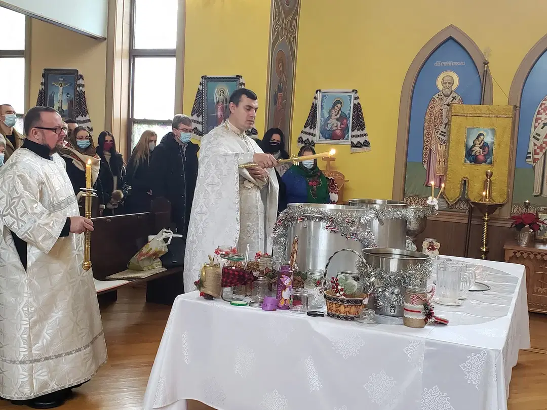 Holy Protection Parish of the Orthodox Church of Ukraine, Chicago, IL — photo 14 of 20