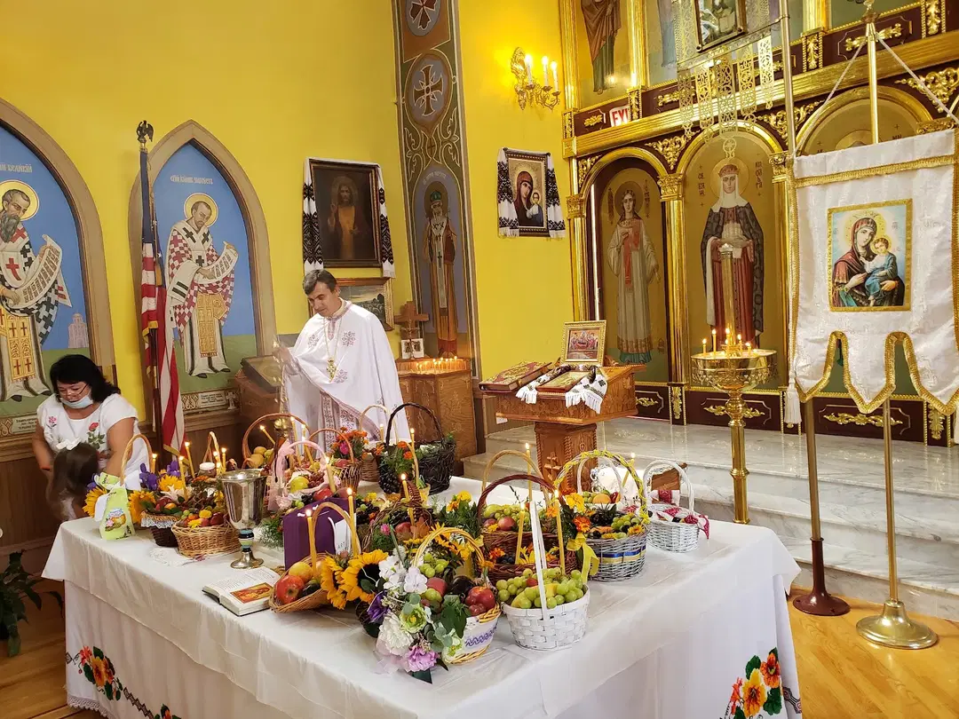 Holy Protection Parish of the Orthodox Church of Ukraine, Chicago, IL — photo 5 of 20