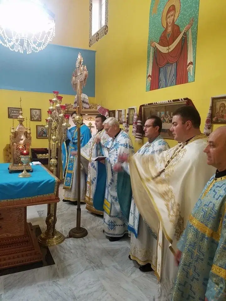 Holy Protection Parish of the Orthodox Church of Ukraine, Chicago, IL — photo 7 of 20