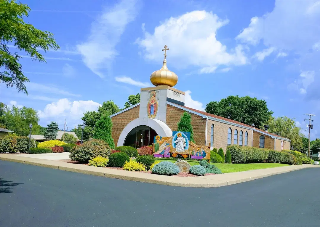 Holy Resurrection Orthodox Church, Belle Vernon, PA — photo 7 of 20