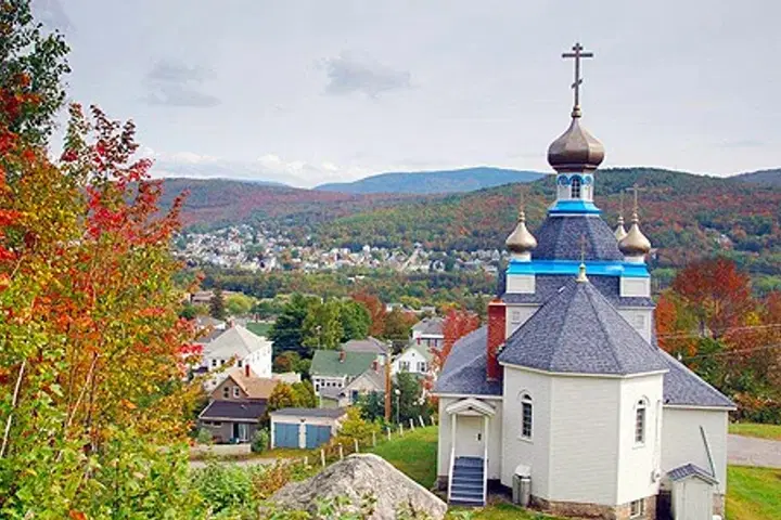 Holy Resurrection Orthodox Church, Berlin, NH — photo 2 of 20