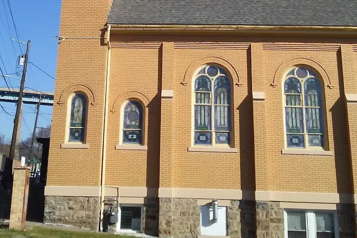 Holy Resurrection Orthodox Church, Brownsville, PA — photo 4 of 5