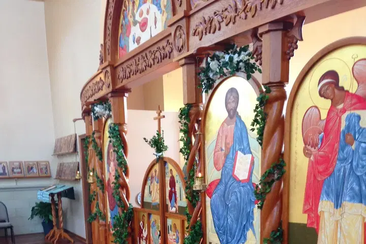 Holy Resurrection Orthodox Church, Palatine, IL — photo 5 of 19