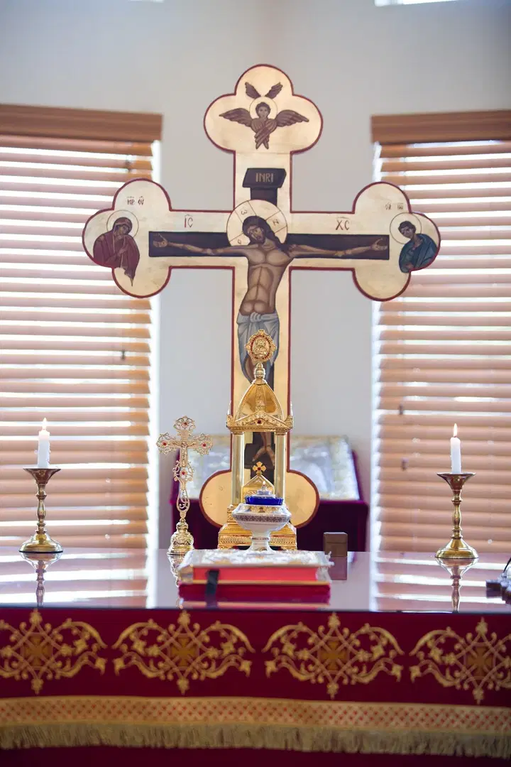 Holy Resurrection Romanian Orthodox Church, Antelope, CA — photo 4 of 11