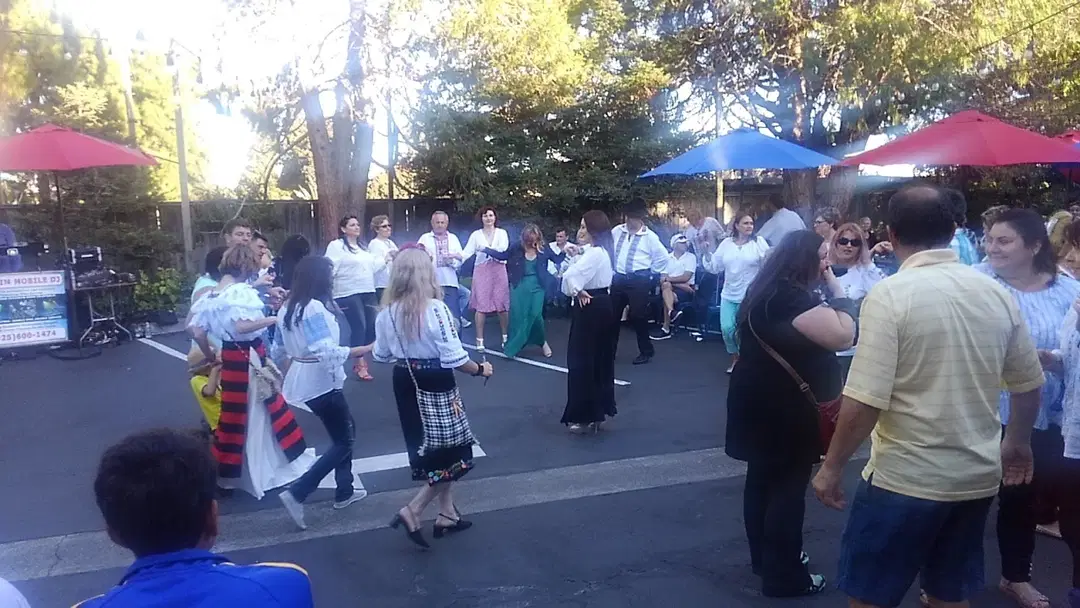 Holy Resurrection Romanian Orthodox Church, Hayward, CA — photo 17 of 19