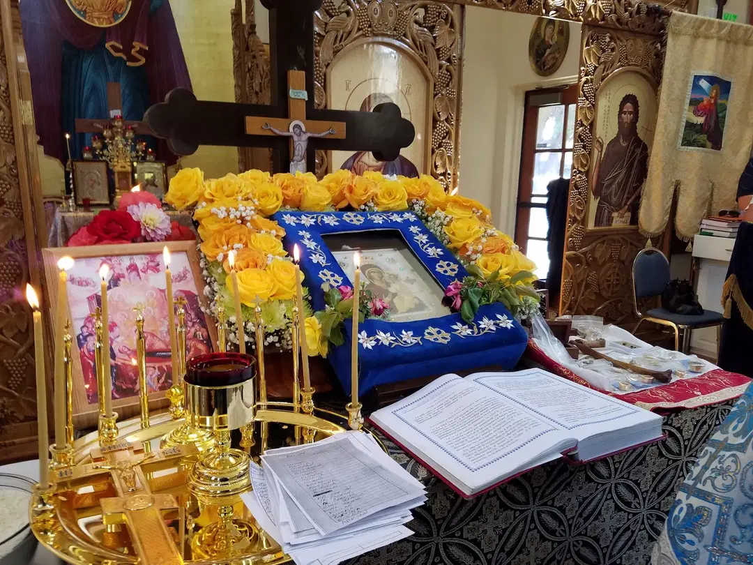 Holy Resurrection Romanian Orthodox Church, Hayward, CA — photo 4 of 19