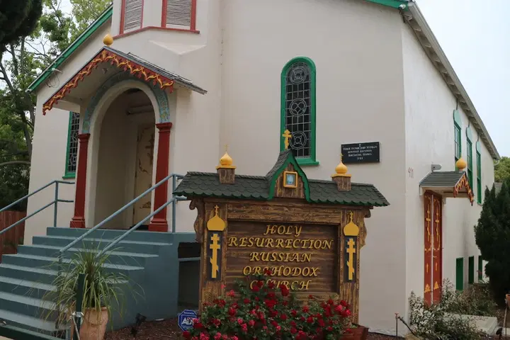 Holy Resurrection Russian Orthodox Church, Santa Barbara, CA — photo 4 of 6