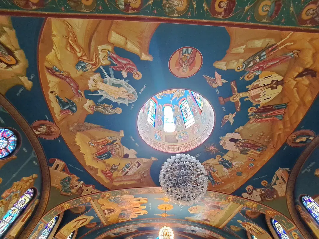 Holy Resurrection Serbian Orthodox Cathedral, Chicago, IL — photo 7 of 19