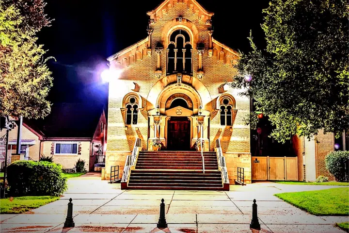 Holy Resurrection Serbian Orthodox Church, Steubenville, OH — photo 2 of 14