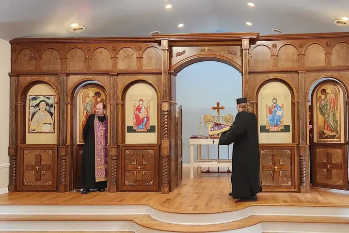 Holy Transfiguration Orthodox Church, Raleigh, NC — photo 4 of 5