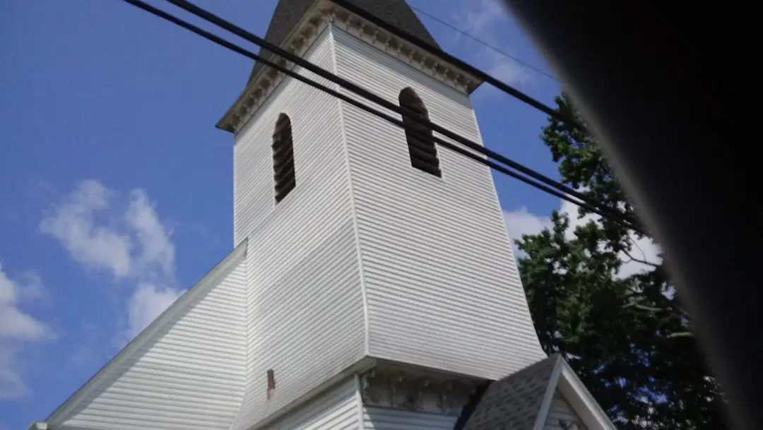 Holy Transfiguration Romanian Orthodox Church, Manchester, CT — photo 1 of 8