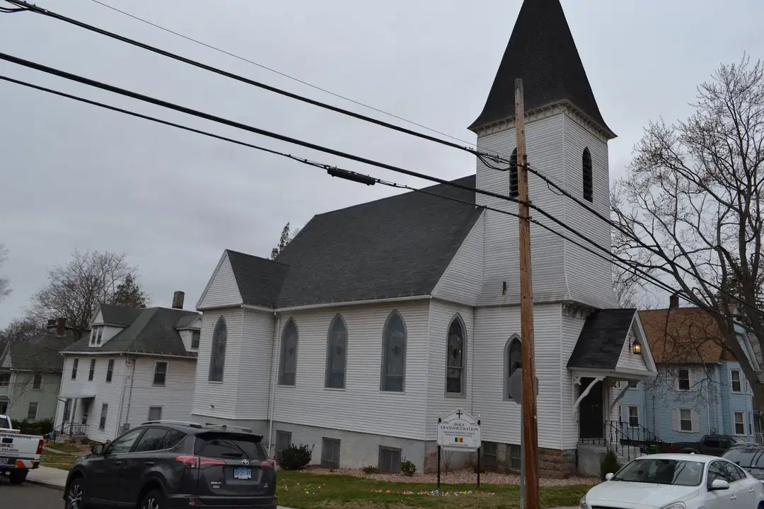 Holy Transfiguration Romanian Orthodox Church, Manchester, CT — photo 5 of 8