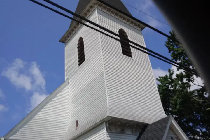 Holy Transfiguration Romanian Orthodox Church, Manchester, CT — photo 1 of 8