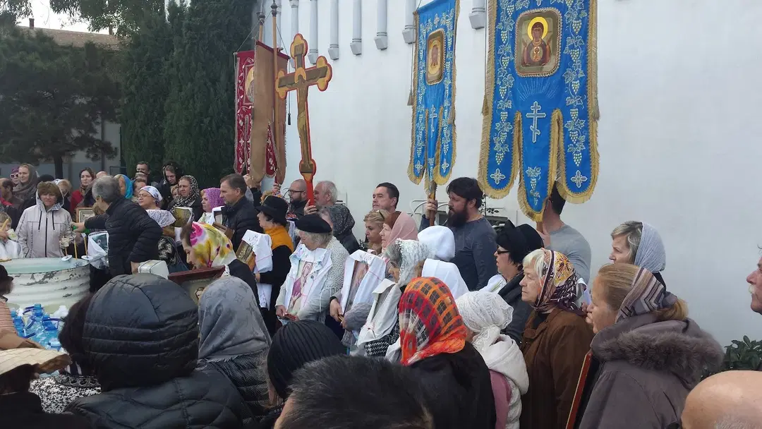 Holy Transfiguration Russian Orthodox Cathedral, Los Angeles, CA — photo 9 of 18