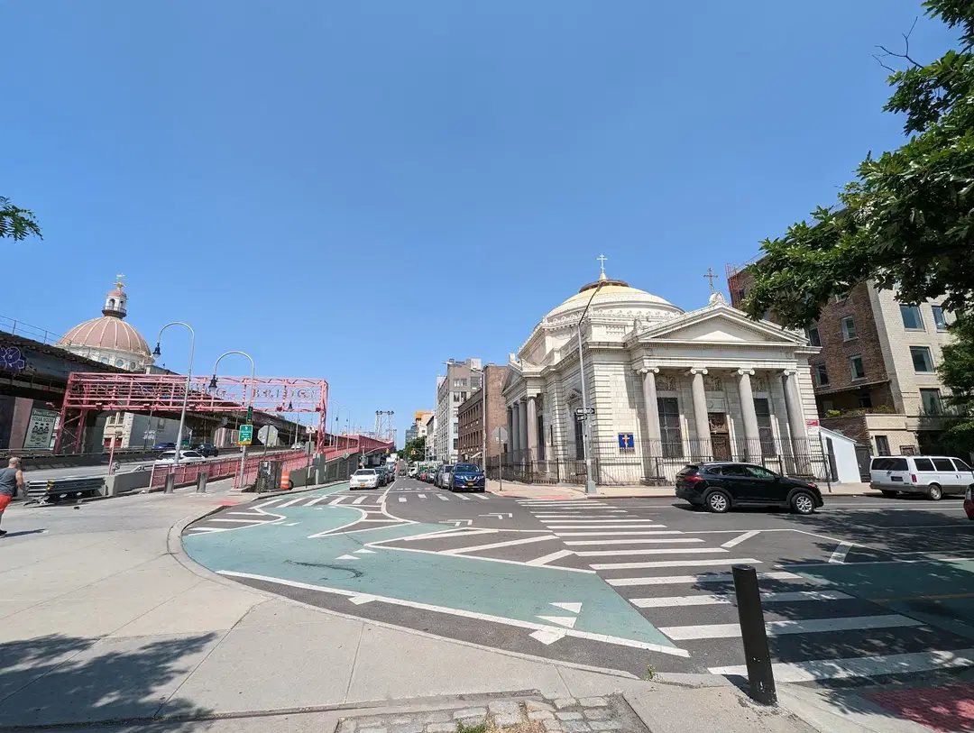 Holy Trinity Cathedral - Ukrainian Orthodox Church - Ecumenical Patriarchate of Constantinople, Brooklyn, NY — photo 8 of 19