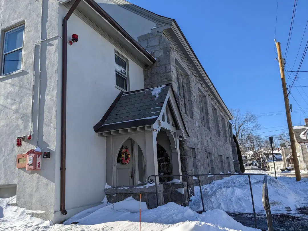 Holy Trinity Church, Concord, NH — photo 3 of 8