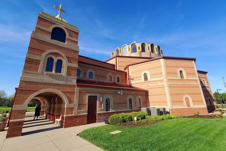 Holy Trinity Greek Orthodox Cathedral, Carmel, IN — photo 4 of 19