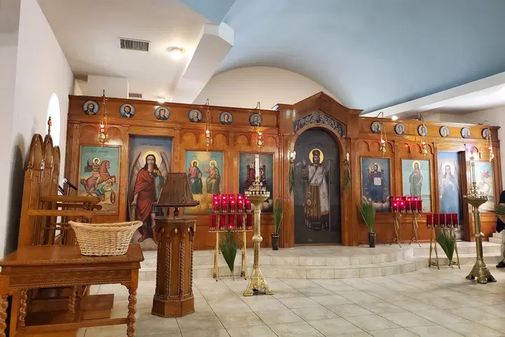 Holy Trinity Greek Orthodox Church, Asheville, NC — photo 4 of 9