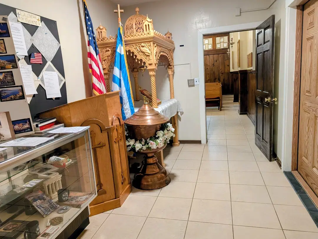 Holy Trinity Greek Orthodox Church, Biloxi, MS — photo 7 of 19
