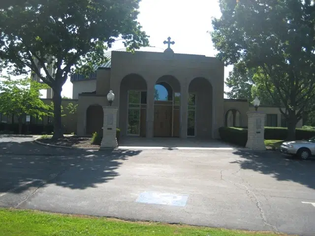 Holy Trinity Greek Orthodox Church, Canton, OH — photo 7 of 9