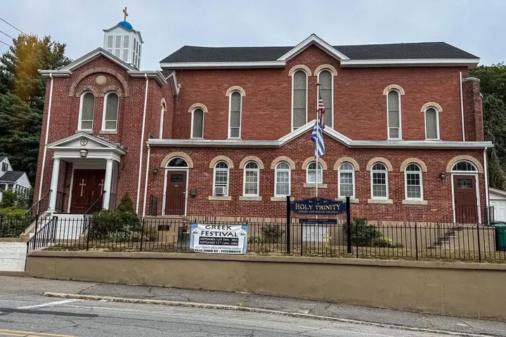 Holy Trinity Greek Orthodox Church, Fitchburg, MA — photo 1 of 12