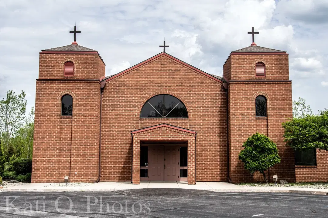 Holy Trinity Greek Orthodox Church, Fort Wayne, IN — photo 1 of 15