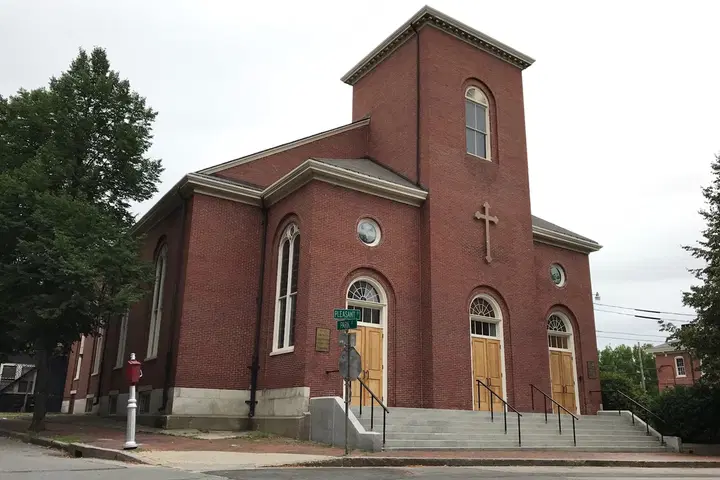 Holy Trinity Greek Orthodox Church, Portland, ME — photo 1 of 10