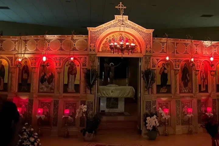 Holy Trinity Greek Orthodox Church, Schiller Park, IL — photo 2 of 20