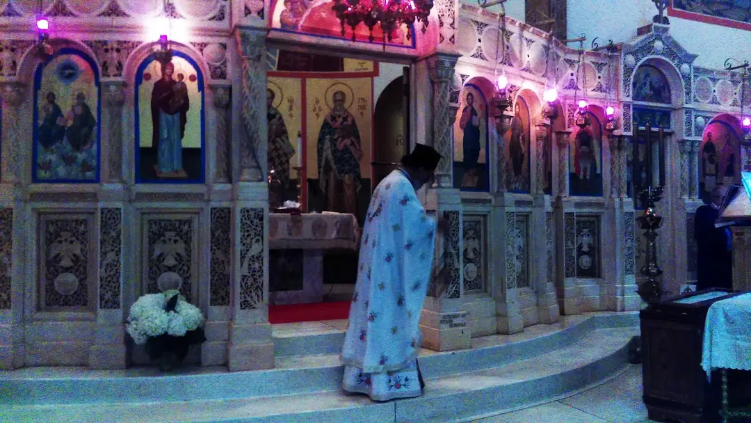 Holy Trinity Greek Orthodox Church, Schiller Park, IL — photo 11 of 20