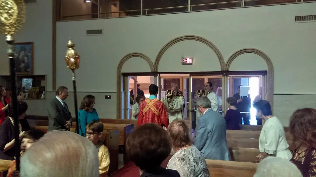Holy Trinity Greek Orthodox Church, Schiller Park, IL — photo 16 of 20