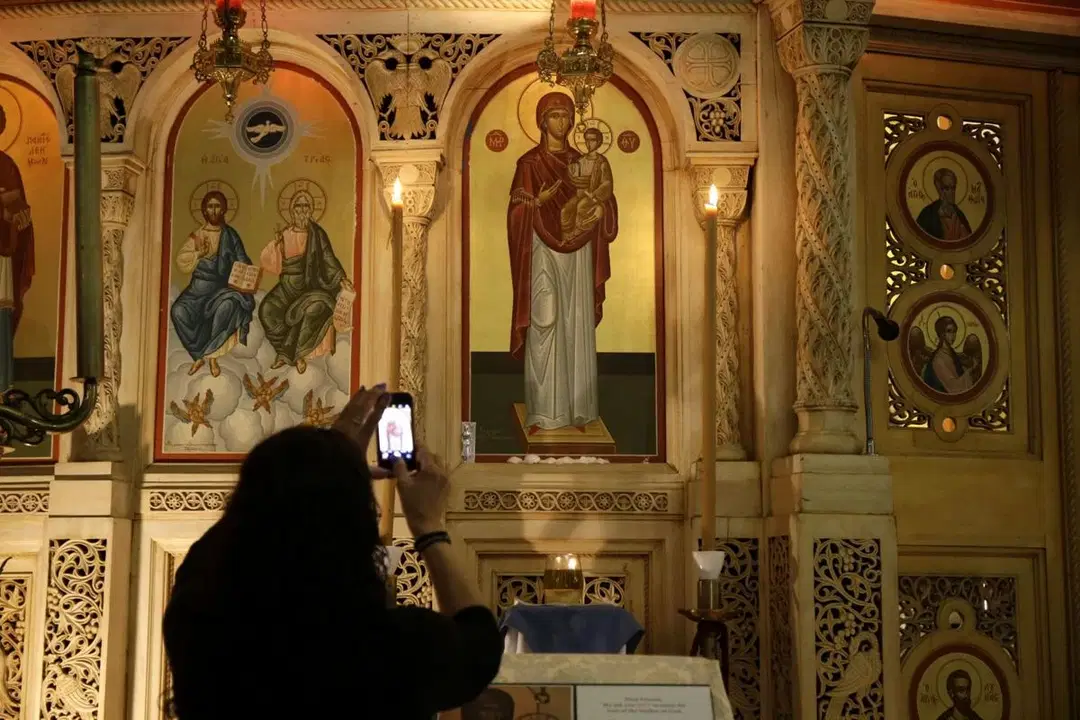 Holy Trinity Greek Orthodox Church, Schiller Park, IL — photo 3 of 20