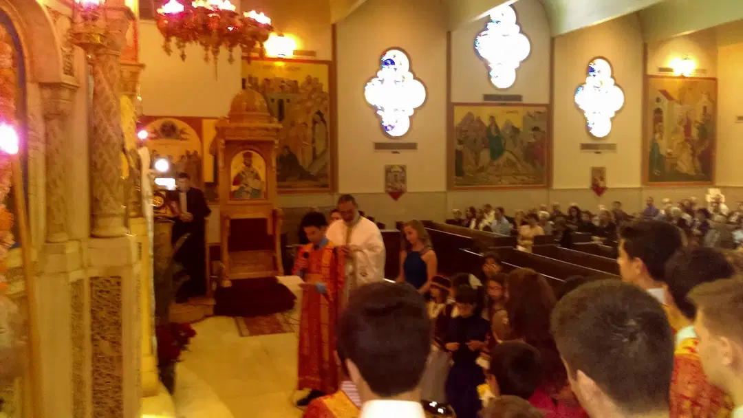 Holy Trinity Greek Orthodox Church, Schiller Park, IL — photo 10 of 20
