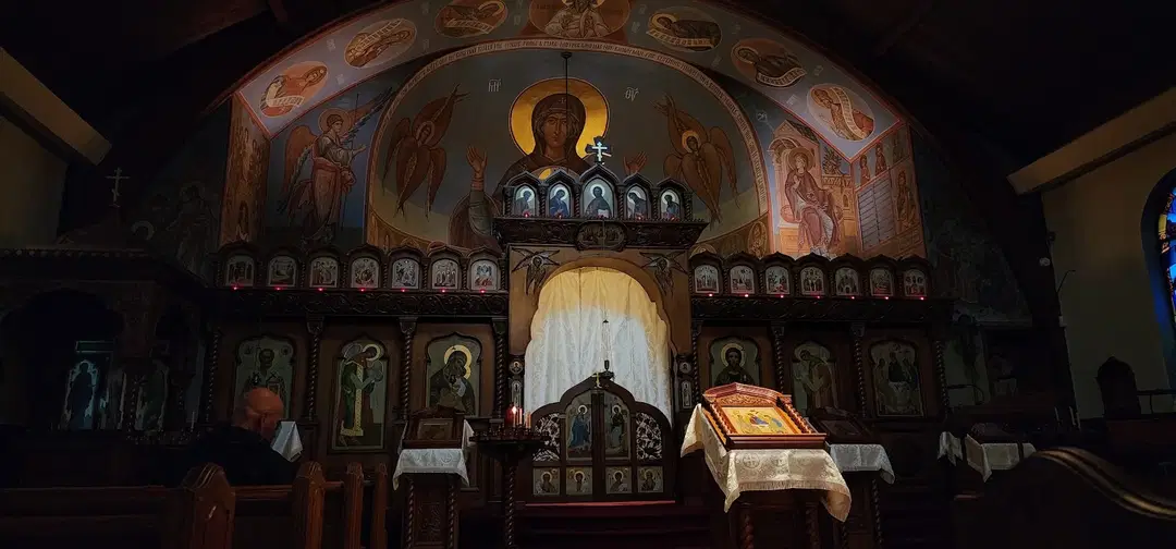 Holy Trinity Orthodox Church, East Meadow, NY — photo 2 of 12
