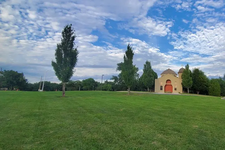 Holy Trinity Orthodox Church, Overland Park, KS — photo 2 of 13
