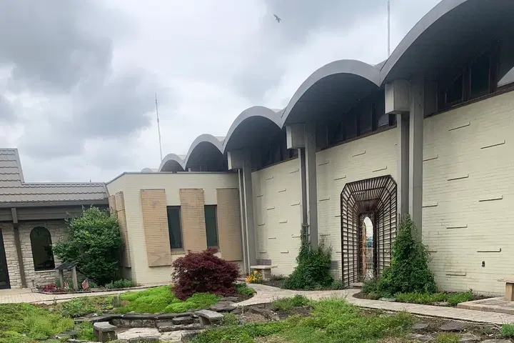 Holy Trinity Orthodox Church, Parma, OH — photo 4 of 19