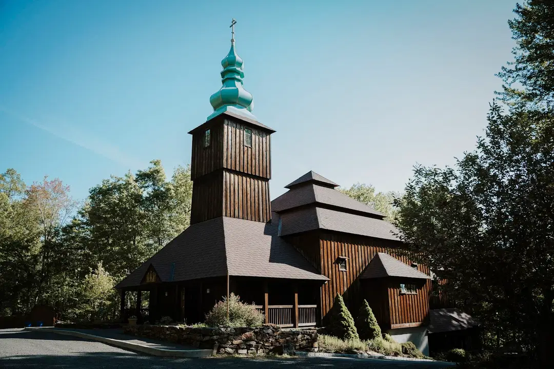 Holy Trinity Orthodox, Danbury, CT — photo 9 of 10