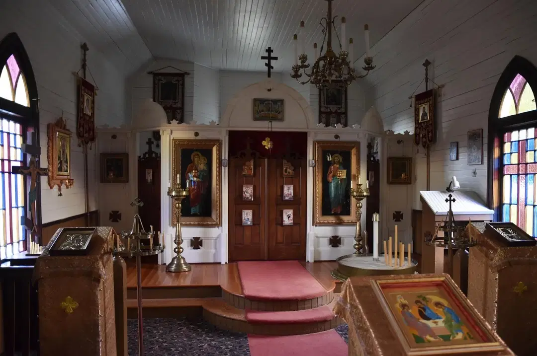 Holy Trinity Orthodox Temple, Wilkeson, WA — photo 11 of 20