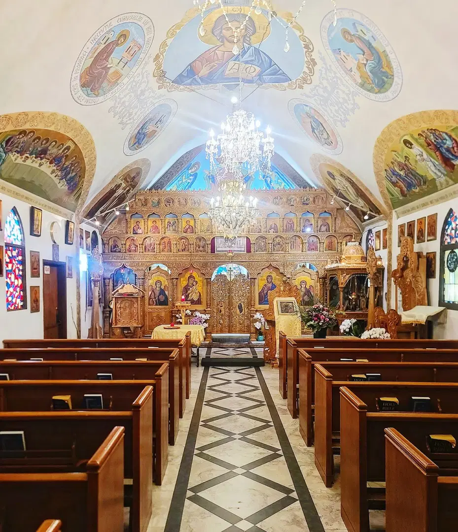 Holy Trinity Romanian Orthodox Church, Los Angeles, CA — photo 2 of 20