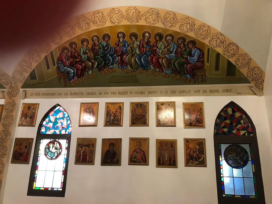 Holy Trinity Romanian Orthodox Church, Los Angeles, CA — photo 1 of 20