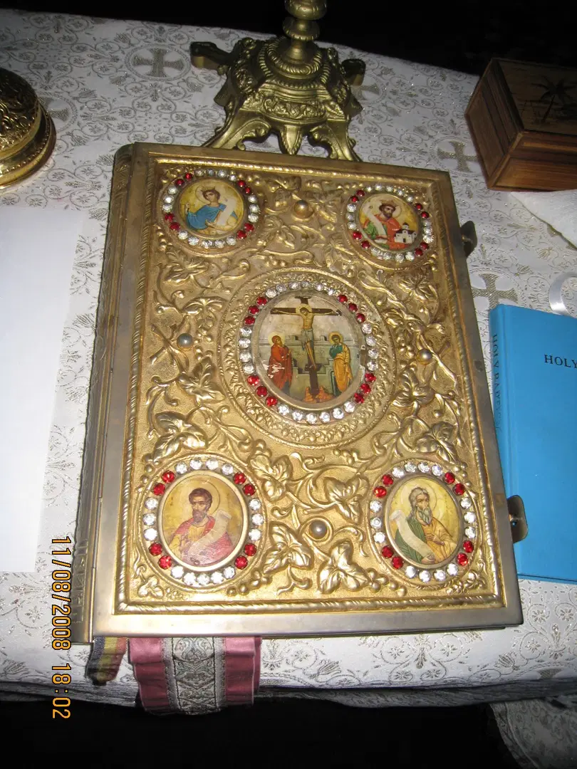 Holy Trinity Romanian Orthodox Church, Los Angeles, CA — photo 12 of 20
