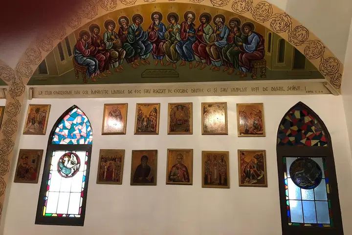 Holy Trinity Romanian Orthodox Church, Los Angeles, CA — photo 1 of 20