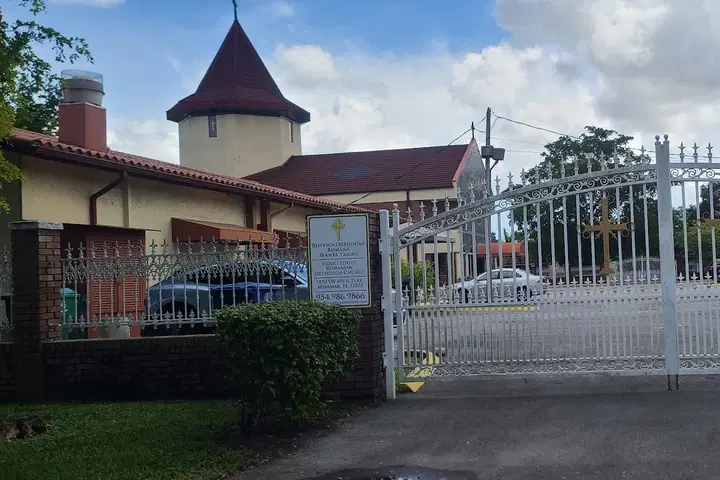 Holy Trinity Romanian Orthodox Church, Miramar, FL — photo 3 of 19