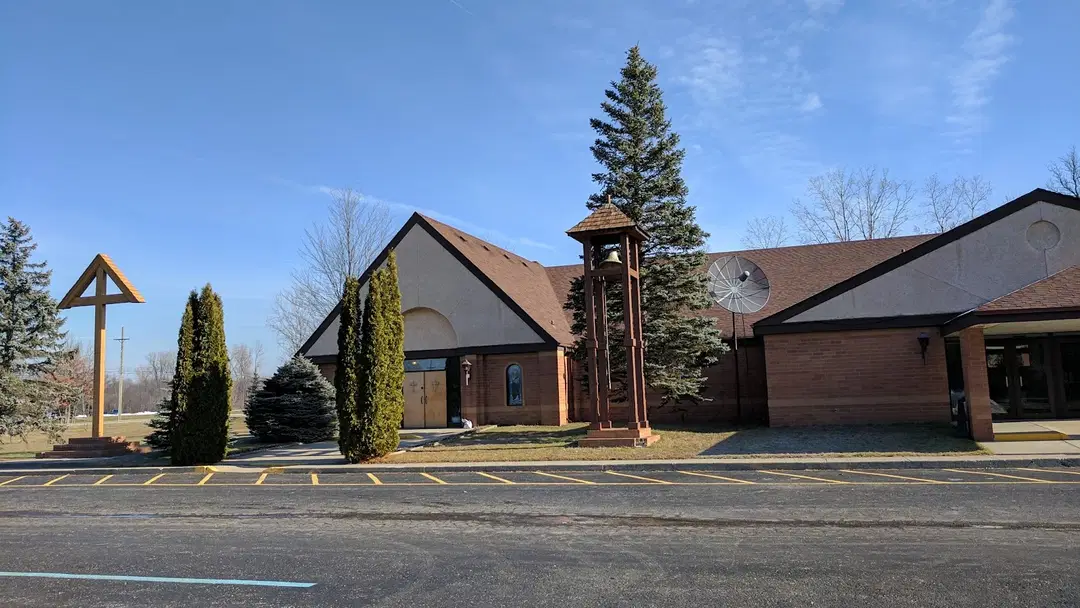 Holy Trinity Romanian Orthodox Church, Troy, MI — photo 3 of 17