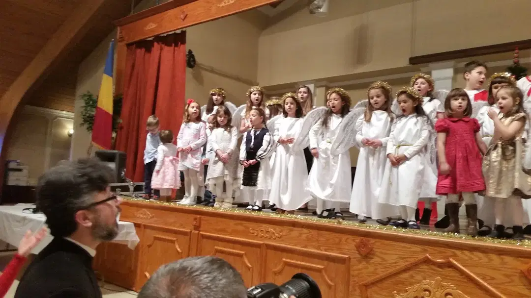 Holy Trinity Romanian Orthodox Church, Troy, MI — photo 6 of 17
