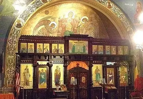 Holy Trinity Romanian Orthodox Church, Youngstown, OH — photo 2 of 11