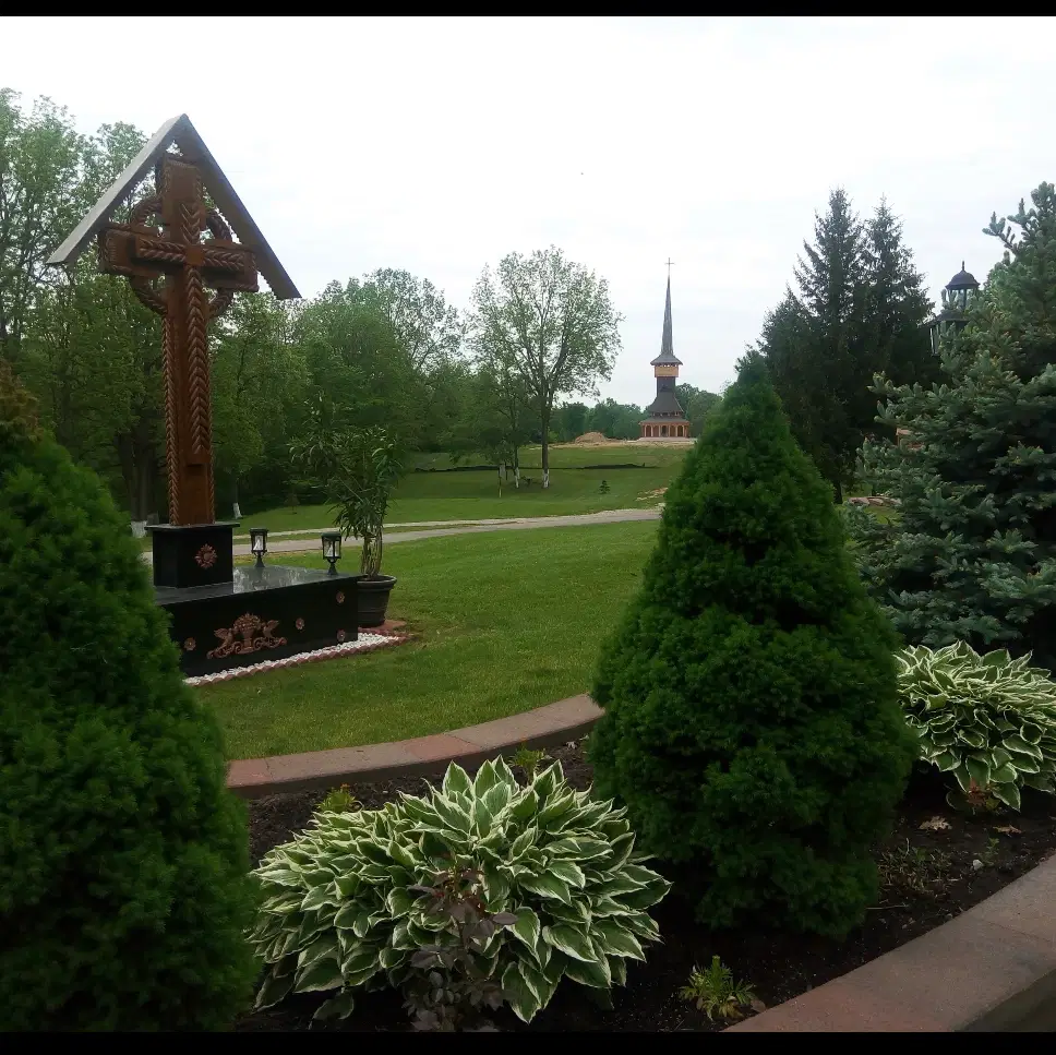 Holy Trinity Romanian Orthodox Monastery, Clinton, MI — photo 3 of 19