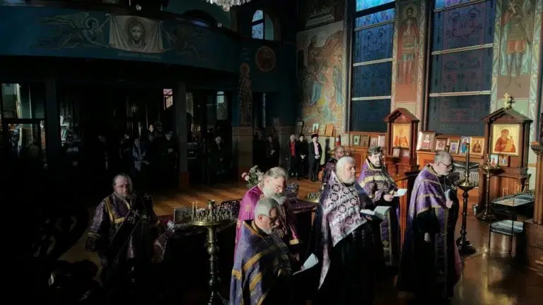 Holy Trinity Russian Orthodox Church, Brooklyn, NY — photo 7 of 16