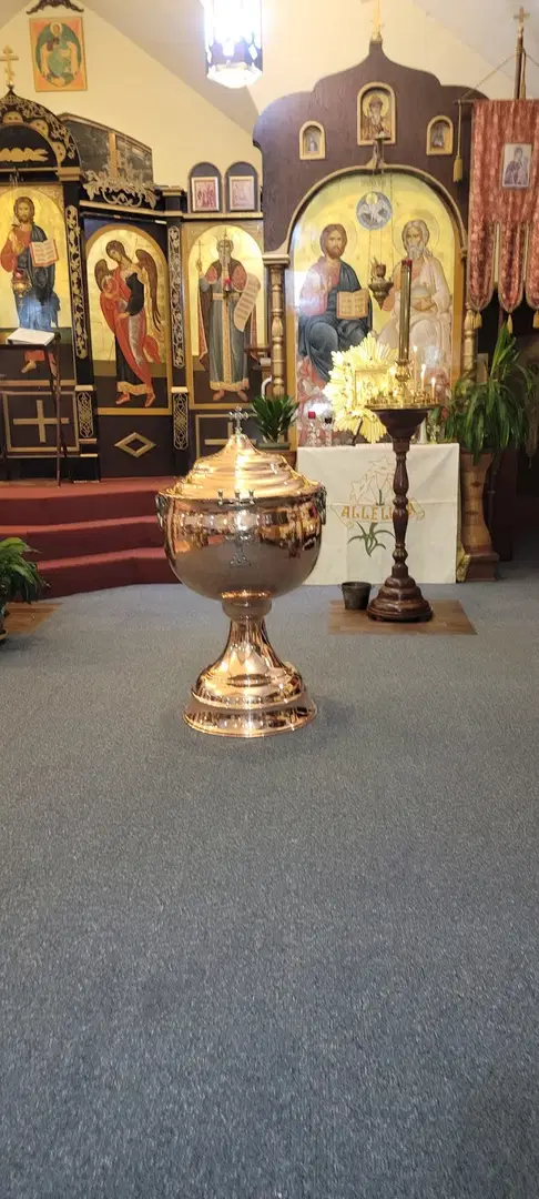 Holy Trinity Russian Orthodox Church, Milwaukee, WI — photo 7 of 14
