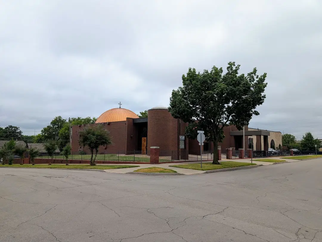 Holy Trinity, Tulsa, OK — photo 7 of 9
